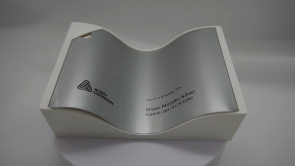 Avery Dennison Gloss Metallic Silver car wrap